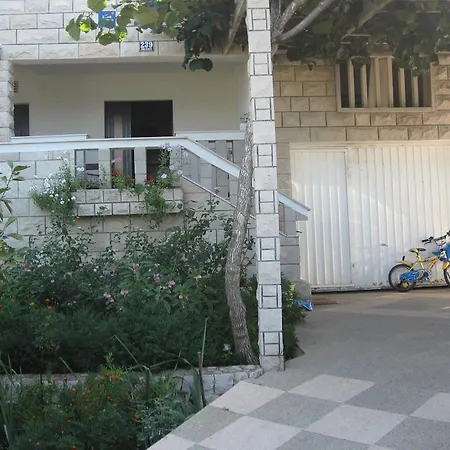 Jelincic Apartment Trogir